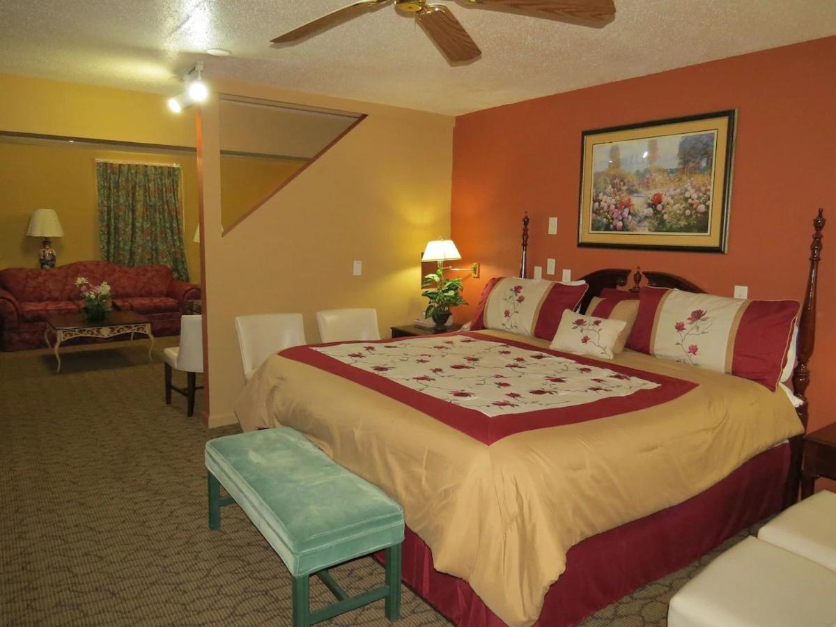 First Western Inn Caseyville Ngoại thất bức ảnh